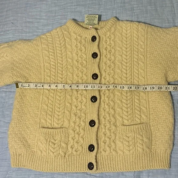 Pure Wool Made in Ireland by Carraig Donn Cozy Cream/beige Cable Knit Sweater - Picture 7 of 7